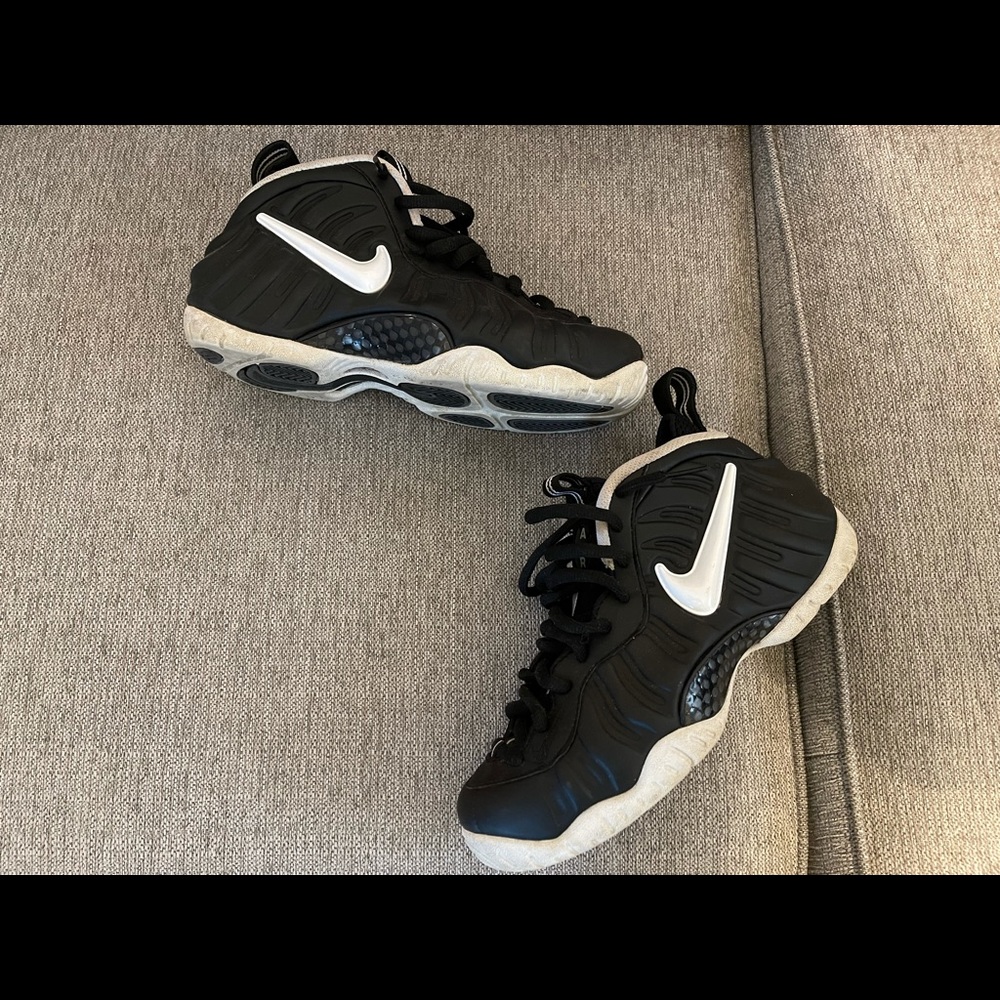 Nike foamposites (dr doom)